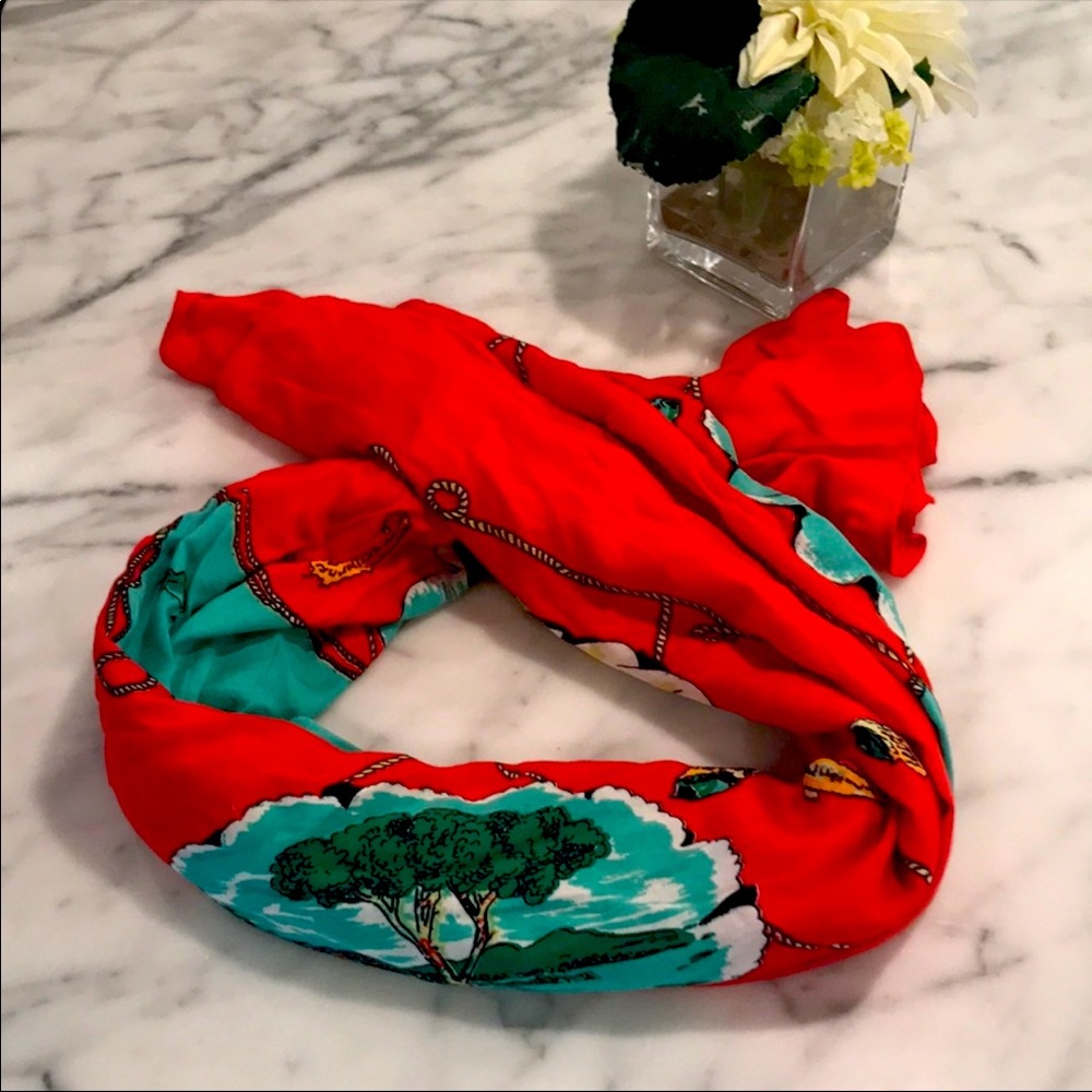 Ed hardy scarf